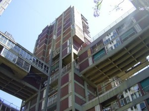 Torre 4 y sus colgantes
