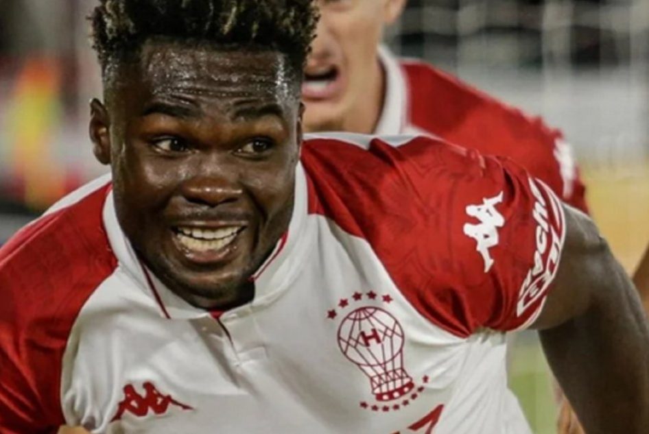 Huracán derrotó a San Lorenzo y se quedó con el clásico