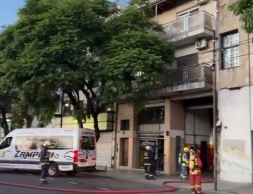 Se incendió una fábrica de bicicletas en Barracas